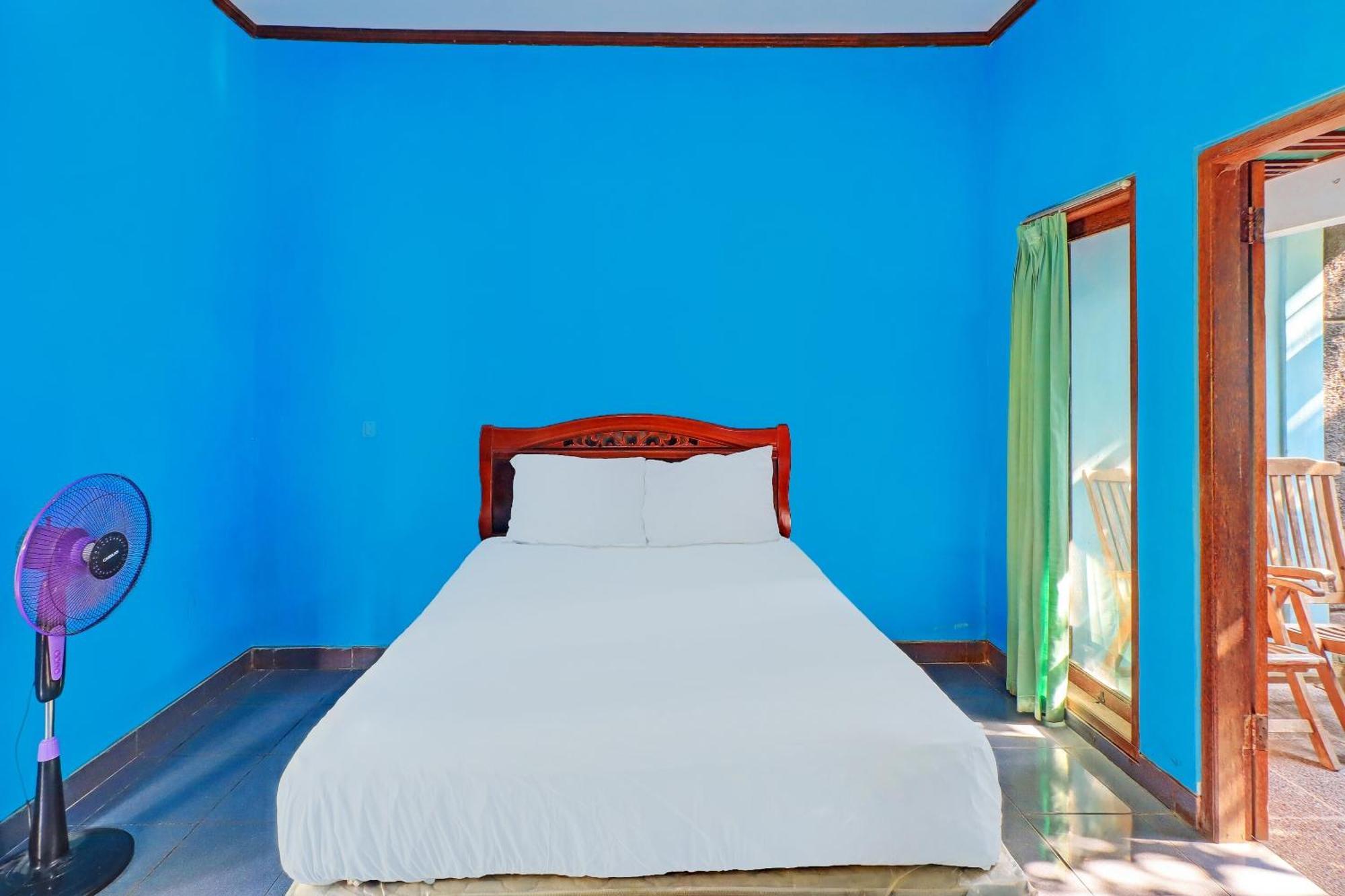 Oyo 92401 Hotel Mustika Negara  外观 照片