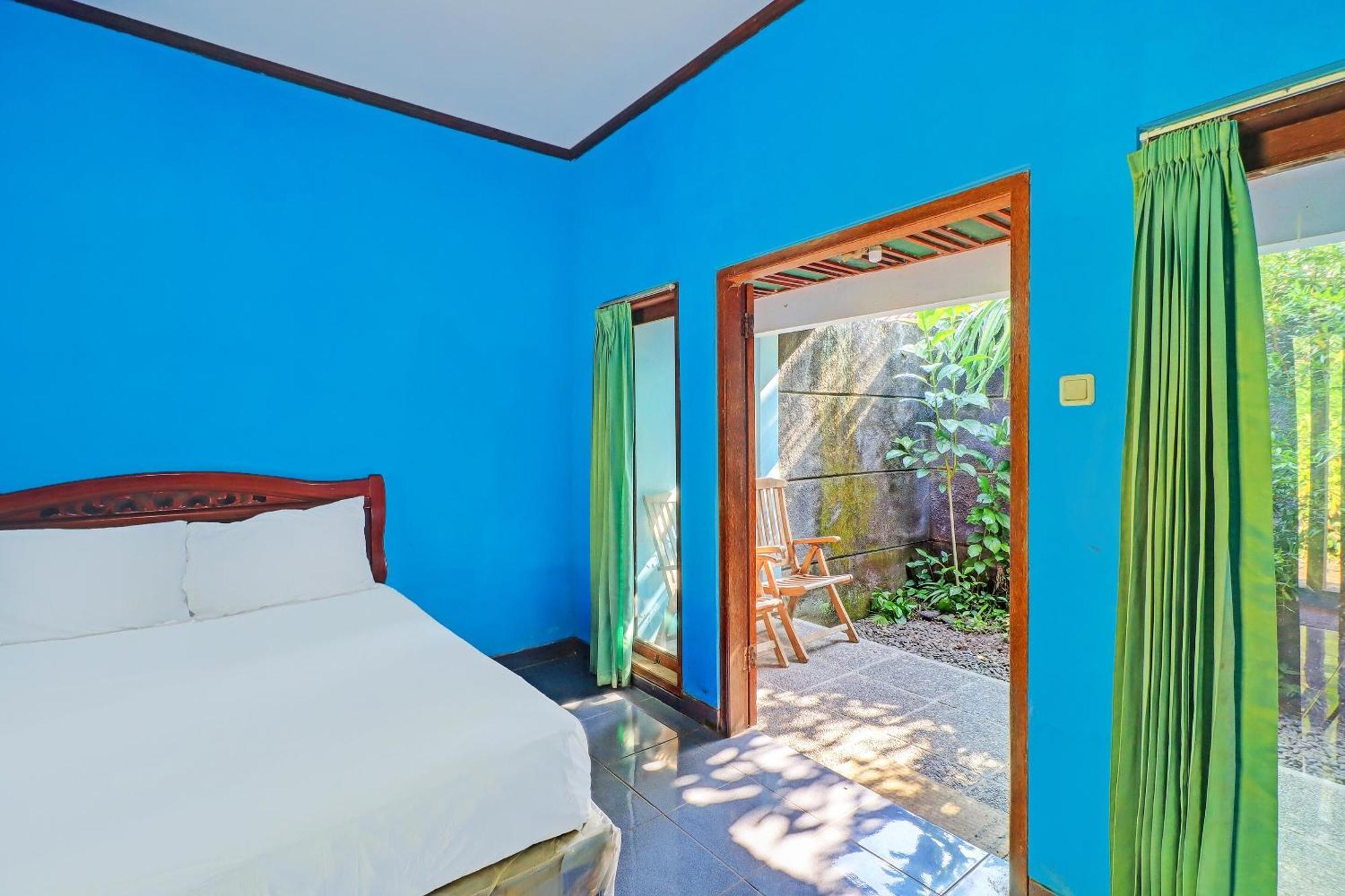 Oyo 92401 Hotel Mustika Negara  外观 照片
