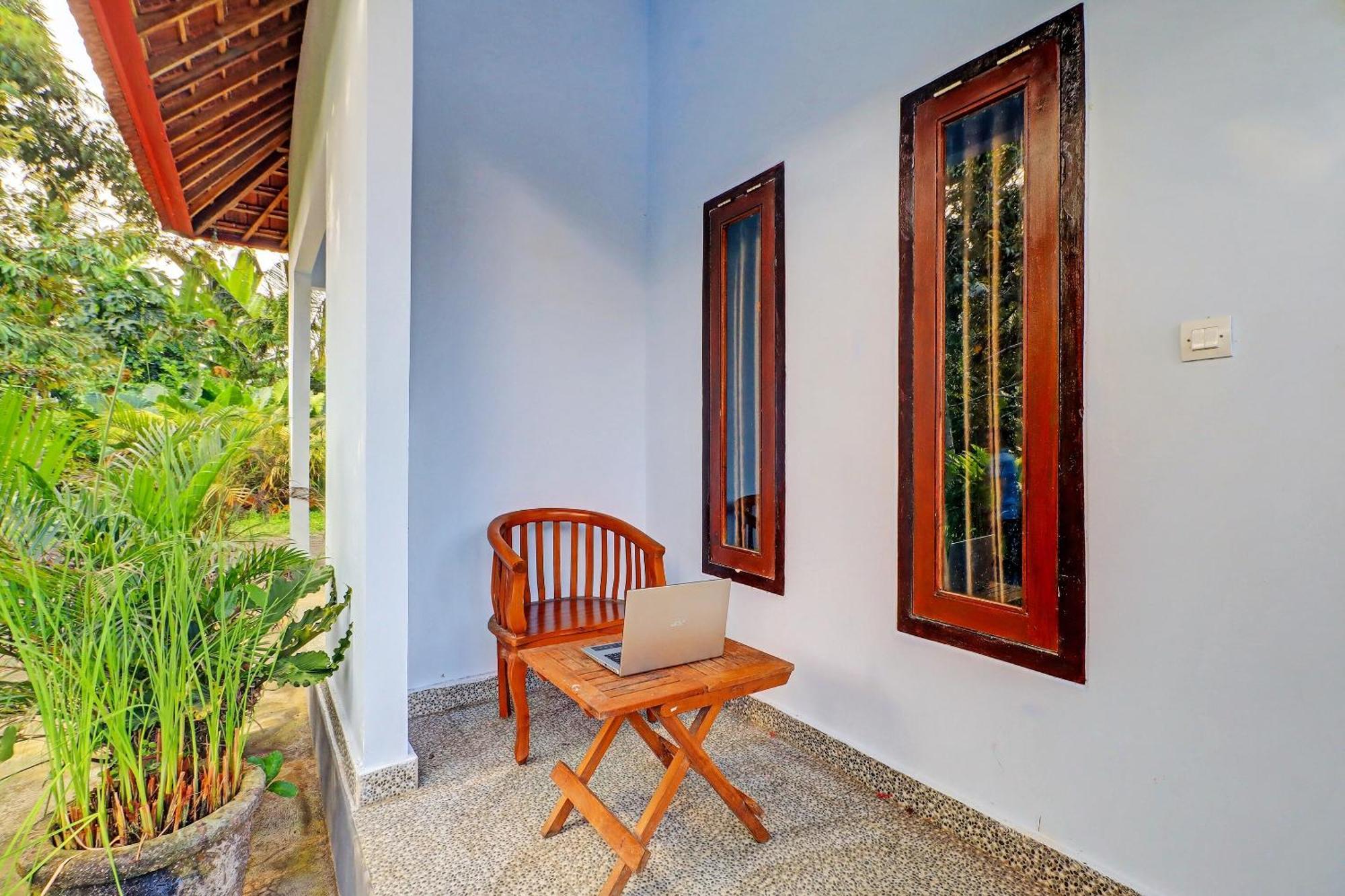Oyo 92401 Hotel Mustika Negara  外观 照片